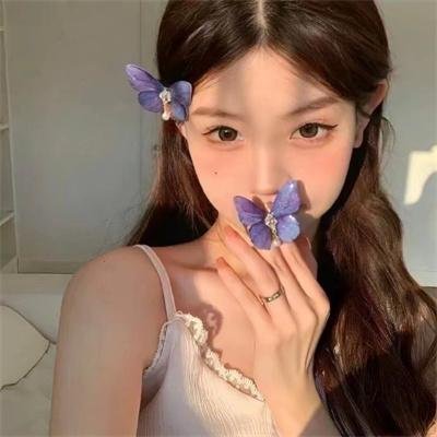 茱莉小姐